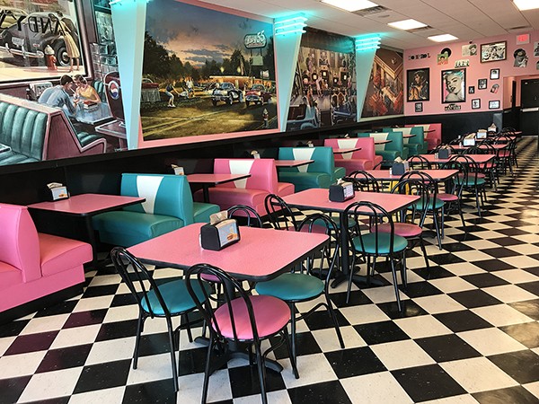 We are excited for the reopening of the Leeds Hwy 55 Burgers Shakes & Fries located at 8525 Whitfield Avenue in the shopping center next to Wal-Mart. The City of Leeds and Leeds Area Chamber of Commerce conducted their ribbon cutting on Friday to celebrate.