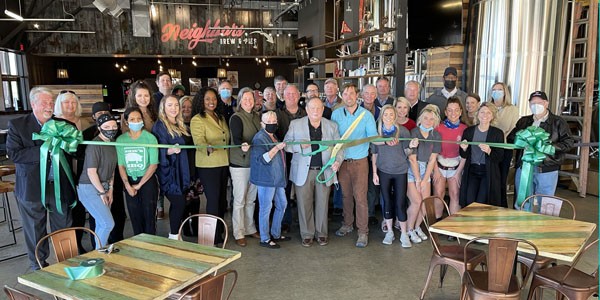 Neighbors Brew & Pies / Saw's BBQ Ribbon Cutting & Grand Opening | The City of Leeds & the Leeds Area Chamber of Commerce conducted a ribbon 